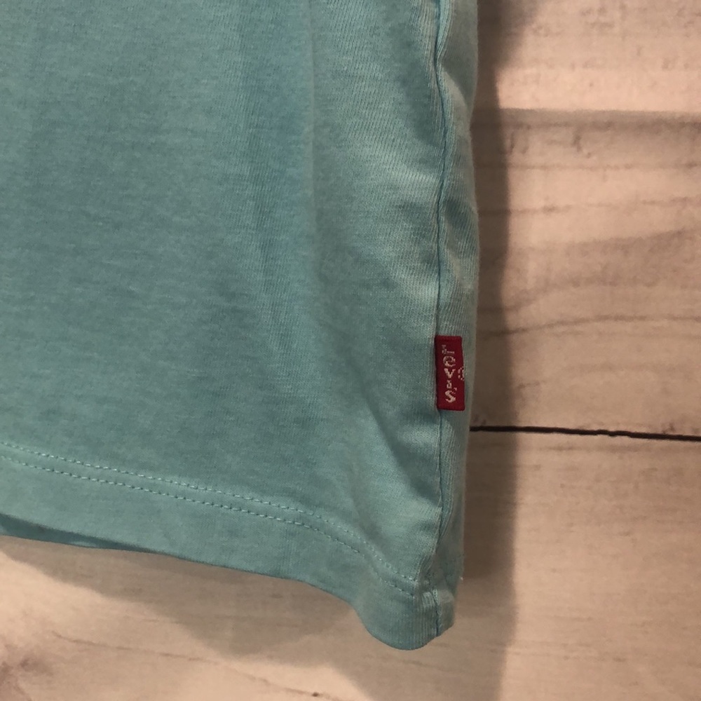 Levi's Jordie Cropped T Shirt Top Size Large Women's Graphic Butterfly Blue - Picture 5 of 7